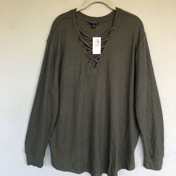 Torrid 1X Plus Size Top Waffle Lace Up VNeck Olive Green Long Sleeve Casual Cozy - Picture 3 of 11